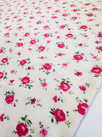 FAT QUARTER: Vintage? Fabric 1980s Small Pink Roses on Cream 55cm x 50cm