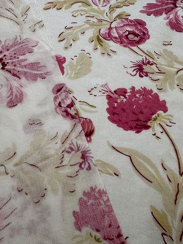 PILLOW CASE: Modern Fabric Laura Ashley Cotton Blend 2000s+ Pink Floral Carnations Green Leaves 74cm x 46cm