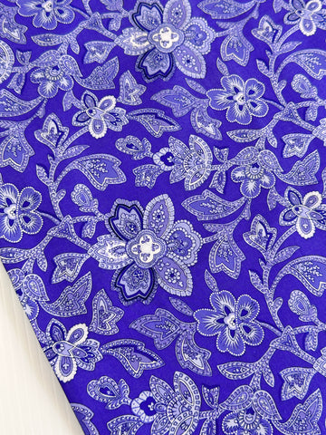 LESS THAN 1m LEFT: Vintage Fabric 2001 Rose a la Mode Bonnie Benn Stratton Quilt For A Cure 112cm Wide