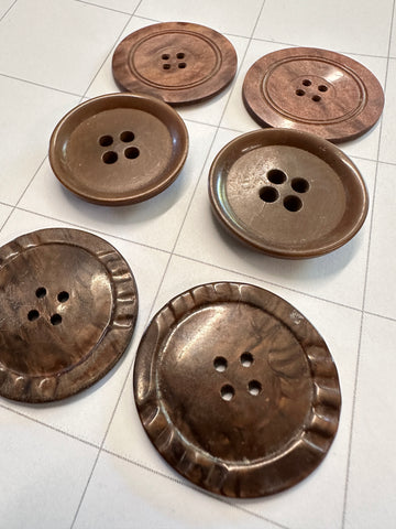 THREE PAIRS x LARGE BROWN BUTTONS: Bulk Curated Vintage Modern 30mm+ Mixed Shades Sizes Materials