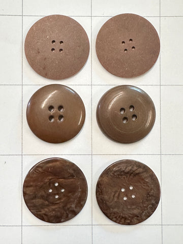 THREE PAIRS x LARGE BROWN BUTTONS: Bulk Curated Vintage Modern 30mm+ Mixed Shades Sizes Materials