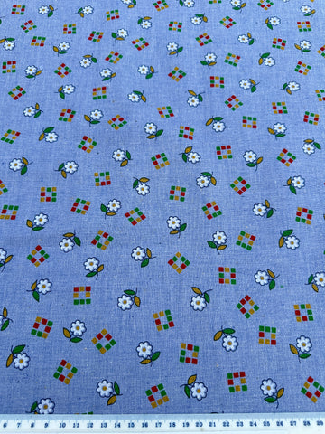 Vintage Fabric 80s Blue Woven Chambray Cotton w/ White Daisies & Cubes 112cm Wide