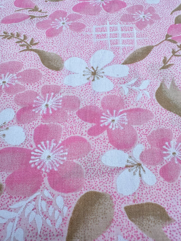 Vintage Fabric Cotton Sheeting 1980s Pretty Mottled Pink Spot & Floral 100cm Wide