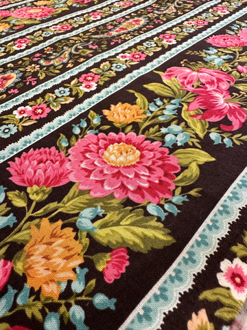 1m LEFT: Modern Fabric Quilt Cotton 2006 Fabric Traditions Bright Floral 112cm Wide