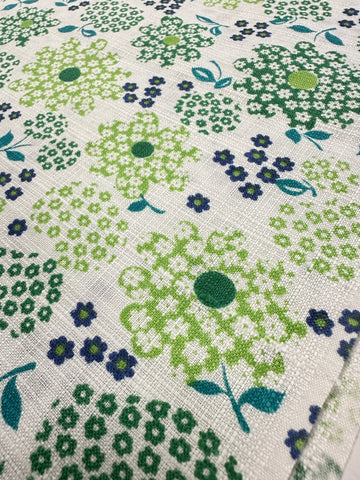 2.5m LEFT: Vintage Fabric 1960s Green Retro Floral Linen-Look Cotton 88cm Wide