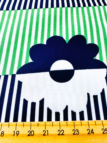 REMNANT Vintage Fabric 1960s Crispy Polished Cotton Mod Daisy Blue Green 44cm x 40cm