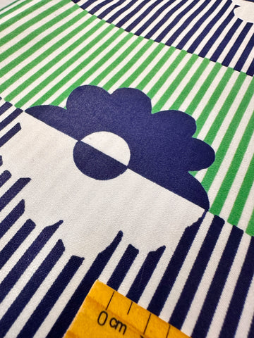 REMNANT Vintage Fabric 1960s Crispy Polished Cotton Mod Daisy Blue Green 44cm x 40cm