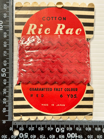 6 YARDS ON CARD: Vintage Cotton Trim Red Ric Rac Made in Japan 4mm Wide