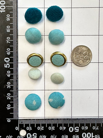 FIVE PAIRS x SMALL BLUE FABRIC COVERED BUTTONS: Bulk Curated Vintage Modern Mixed Shades Sizes