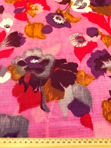 REMNANT Vintage Fabric 1960s Fancy Weave Cotton w/ Painterly Style Floral in Pink Purple 43cm x 42cm