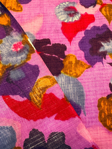 REMNANT Vintage Fabric 1960s Fancy Weave Cotton w/ Painterly Style Floral in Pink Purple 43cm x 42cm