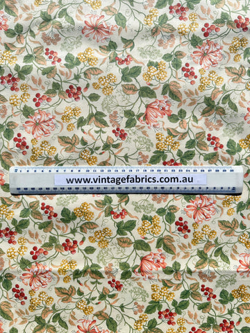 Vintage Fabric Keswick Francis Price UK Drapery Cotton Chintz Botanical Detail 65cm Wide