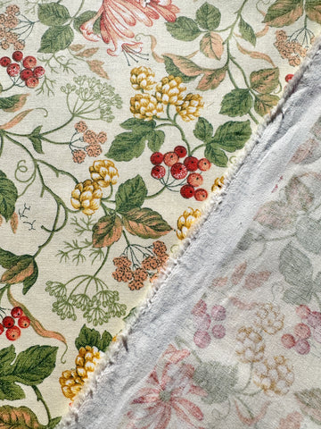 Vintage Fabric Keswick Francis Price UK Drapery Cotton Chintz Botanical Detail 65cm Wide