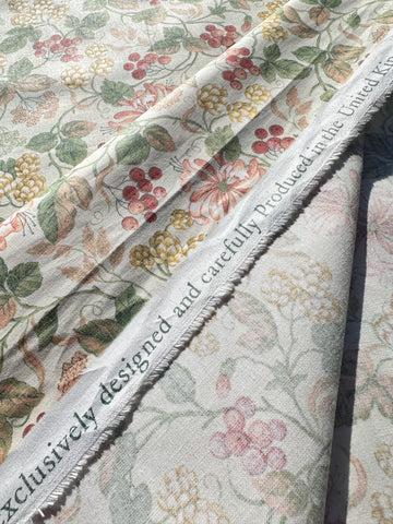 Vintage Fabric Keswick Francis Price UK Drapery Cotton Chintz Botanical Detail 65cm Wide