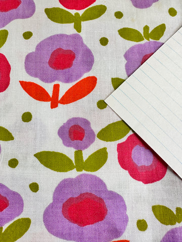 1m LEFT: Vintage Fabric Cotton Sheeting 1970s Retro Bright Floral Unused 150cm Wide