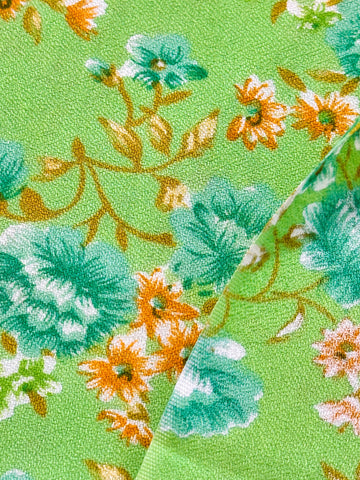 REMNANT Vintage Fabric 1970s Pretty Bright Floral on Lime Green Cotton Crepe Texture 43cm x 37cm