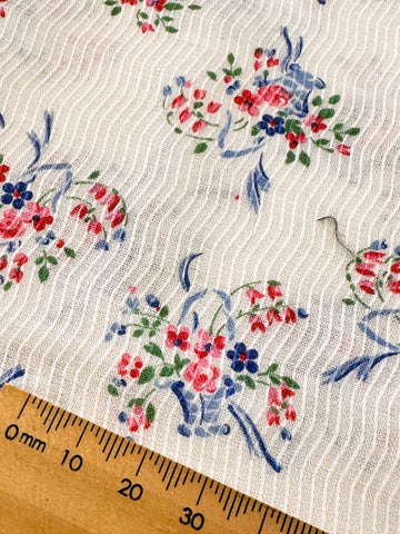 LAST PIECE Vintage Fabric 1950s Fancy Weave Cotton w/ Flowers in a Blue Basket 85cm x 50cm