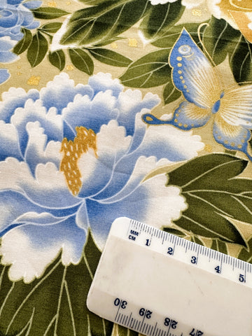 LAST PANEL Modern Fabric 2013 Kona Bay Garden of Dreams Oriental Floral Cotton Quilt Panel Blue Border 112cm x 58cm