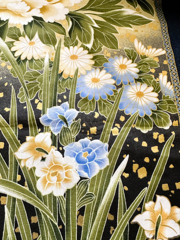 LAST PANEL Modern Fabric 2013 Kona Bay Garden of Dreams Oriental Floral Cotton Quilt Panel Blue Border 112cm x 58cm