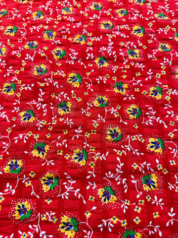 Vintage Fabric 1970s Cotton Seersucker Red & White Flowers Leaves Hippie Boho 98cm Wide