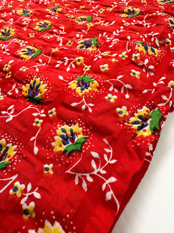 Vintage Fabric 1970s Cotton Seersucker Red & White Flowers Leaves Hippie Boho 98cm Wide
