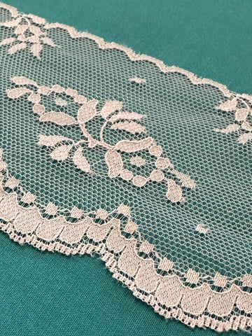 Vintage Lace Trim Cool Grey Scalloped Edge Rayon? 75mm Wide