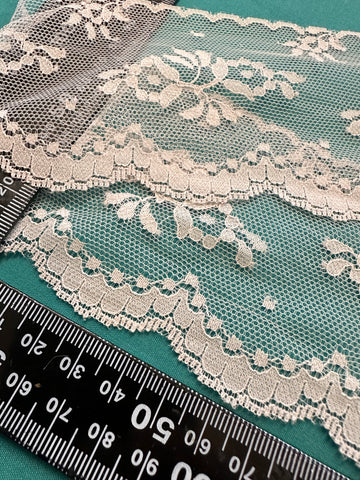 Vintage Lace Trim Cool Grey Scalloped Edge Rayon? 75mm Wide