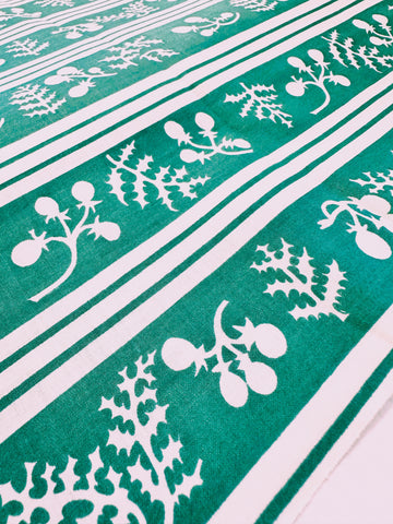 Vintage Fabric Light Weight Crispy Cotton 50s Berries & Leaves Green White 88cm Wide