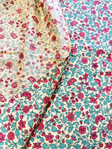 LAST PIECE Vintage Fabric 1970s Country Floral on Yellow Cotton Twill 88cm Wide