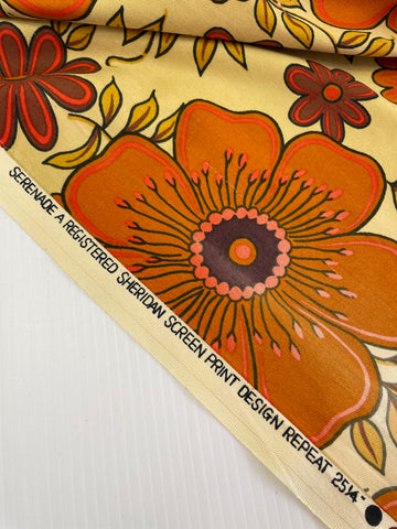 ONE ONLY: Sheridan Serenade 1970s Vintage Fabric Flower Power Retro 112cm x 50cm