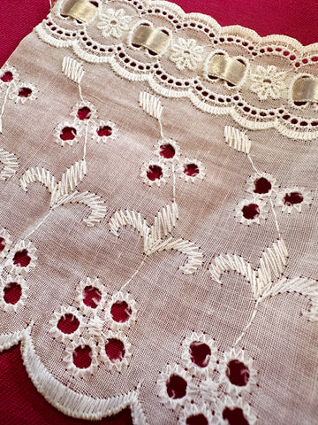 19.5m LEFT: Vintage Cotton White Trim Satin Ribbon Eyelet Lace Broderie Anglaise 115mm Wide