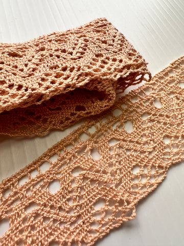 1m LEFT: Vintage Woven Pale Peach Crochet Lace Trim Handmade? 40mm