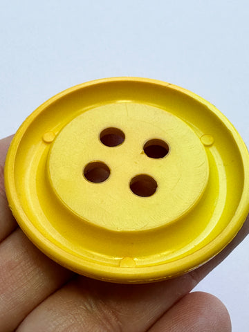 LAST BUTTON: Modern Button 2000s Sun Yellow 4-Hole Plastic Extra Large 50mm