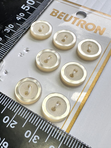 ONE SET ONLY: Vintage? Buttons Beutron New on Card Pale Lemon 2-Hole 11mm x 7