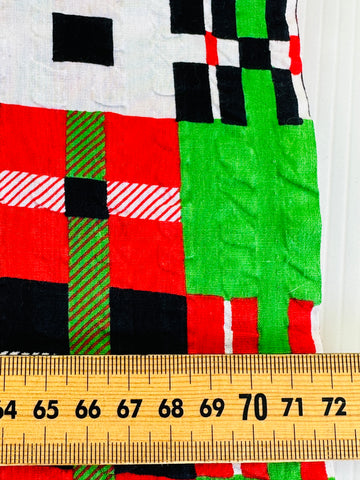2.5m LEFT: Vintage Fabric 1960s 70s Cotton Seersucker w/ Geometric Pattern