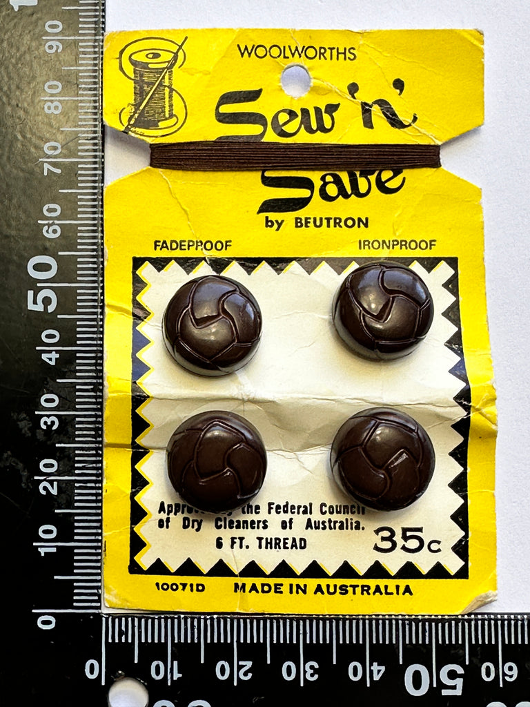 Beautron Chocolate 15mm Buttons on Original Card