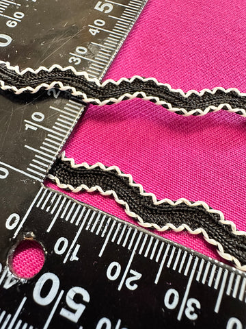 Vintage Trim Black w/ White Edge 'Rufflette' Cotton Rayon? 6mm Wide