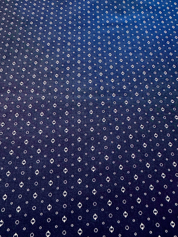 LAST PIECE Modern Fabric Windham Fabrics Devon Shirtings Blue Circle Nancy Gere 112cm x 50cm