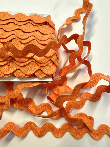 Vintage? Modern? Trim Ric Rac Orange Rayon 8mm Wide
