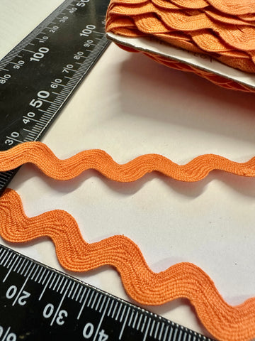 Vintage? Modern? Trim Ric Rac Orange Rayon 8mm Wide