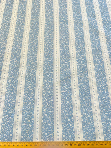 LAST PIECE Vintage Fabric Small Blue & White Floral Stripes 80s Cotton 112cm x 50cm