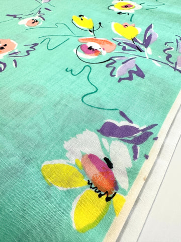 Vintage Fabric Painterly Flowers on Mint Green 80s Cotton 88cm Wide