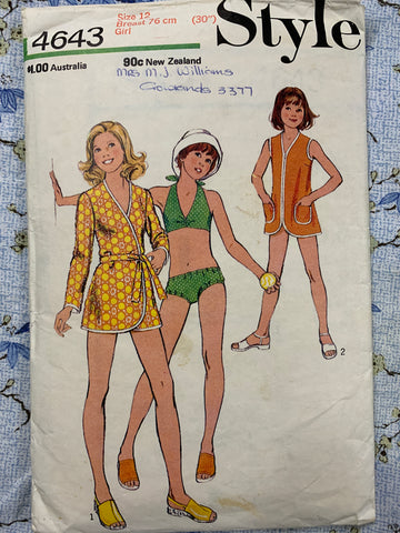 BIKINI & BEACH ROBE: 1974 girls bust 30" *4643