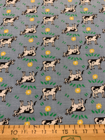 1.5m LEFT: Modern Quilt Cotton w/ Small Cows & Yellow Flowers Blue Base