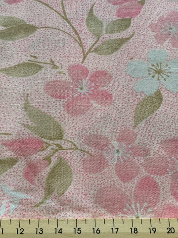 3m LEFT: Vintage Sheeting 1980s Pretty Mottled Pink Spot & Floral