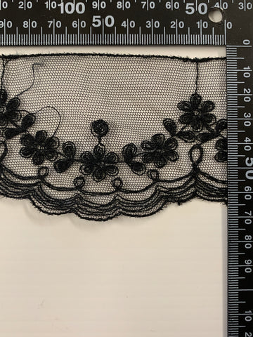 4.5m LEFT: Vintage 1980s French Black Synthetic Lace 6.8cm Wide