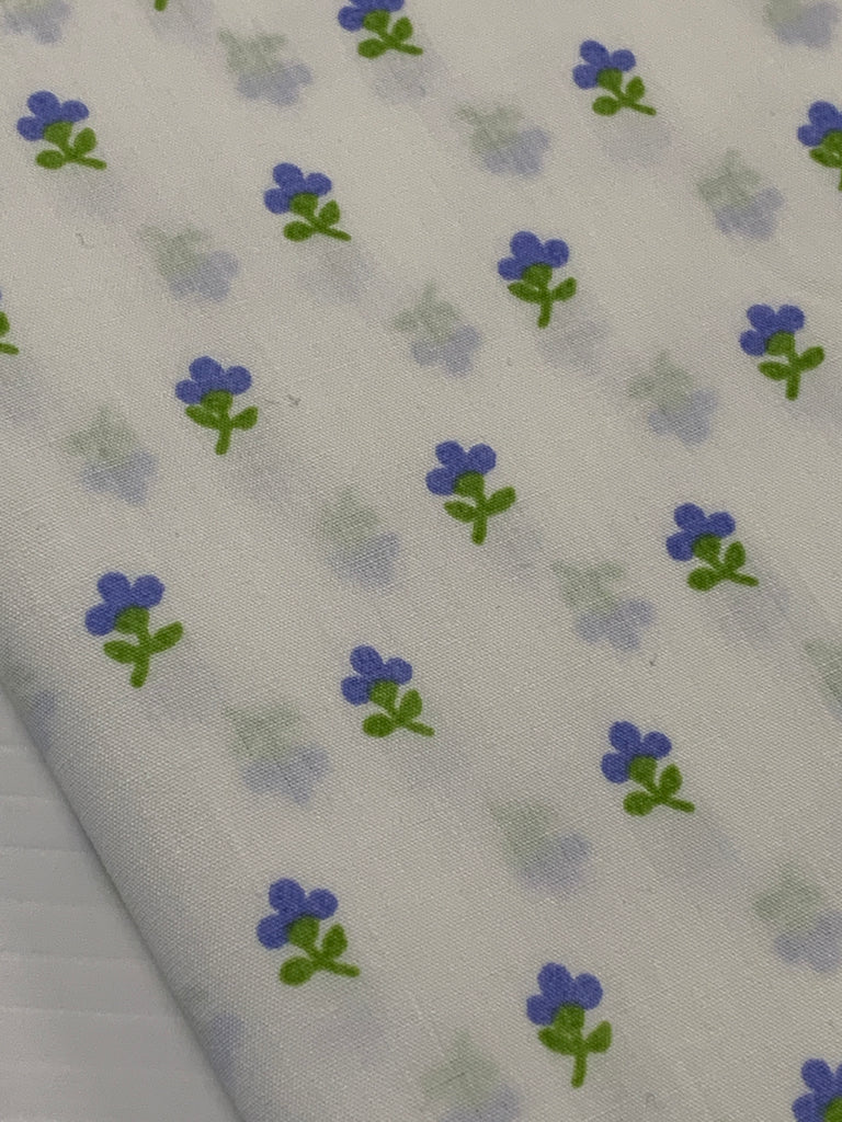 1m LEFT: Vintage 1980s Laura Ashley Small Flower Cotton Blend Sheeting