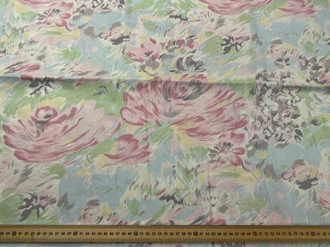 1m LEFT: Vintage Fabric 1980s Cotton Sheeting w/ Painterly Pastel Floral