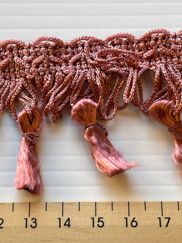 4.5m LEFT: Modern pale plum dusky pink rayon? tassle trim
