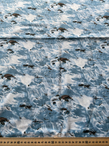 1m LEFT: Elizabeth's Studio Landscape Medley Water Over Rocks Quilt Cotton